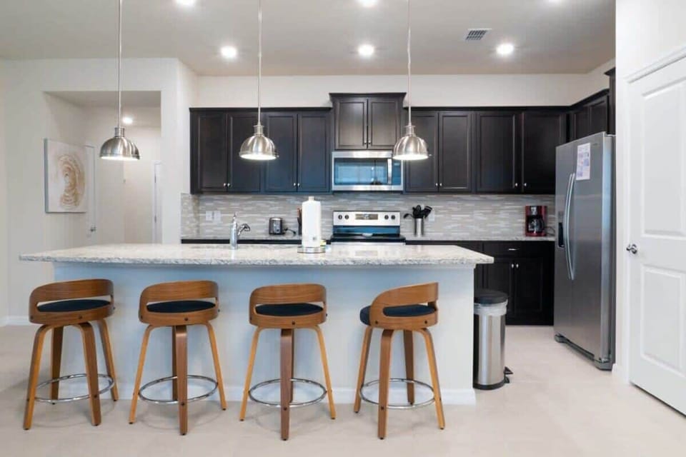Townhome, Multiple Beds, Kitchen, Pool View (706GL-SVH) | Private kitchen