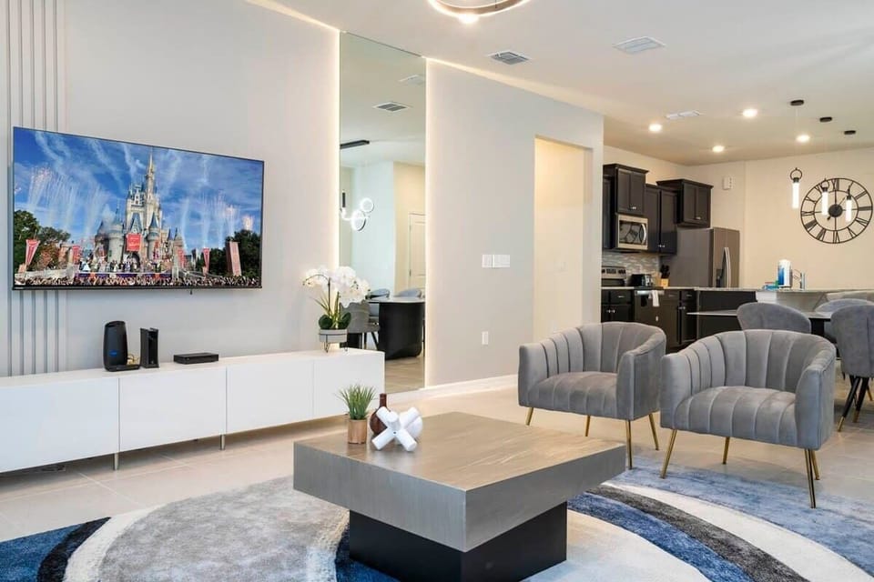 House, Multiple Beds, Pool View (4458KR-SVH) | Living area