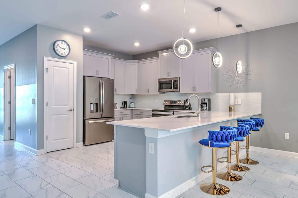 House, Multiple Beds, Pool View (2852BD-SVH) | Private kitchen