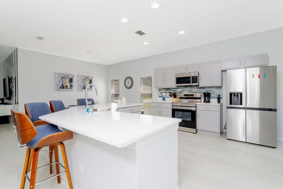 House, Multiple Beds, Pool View (150ND-SVH) | Private kitchen