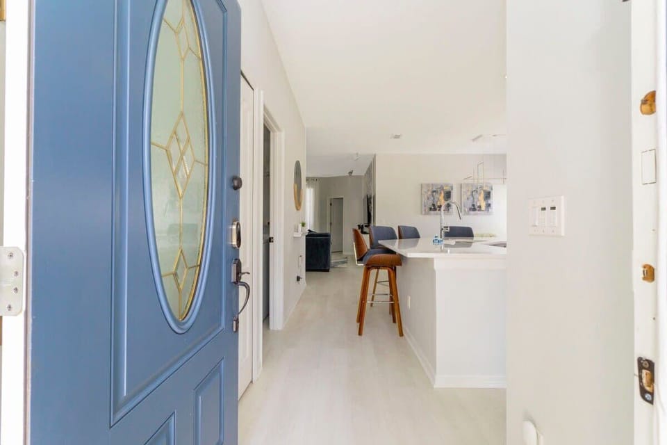 House, Multiple Beds, Pool View (150ND-SVH) | Interior