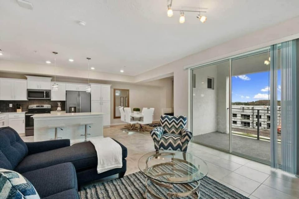 Apartment, Multiple Beds, Pool View (3120PC-SVH) | Living area