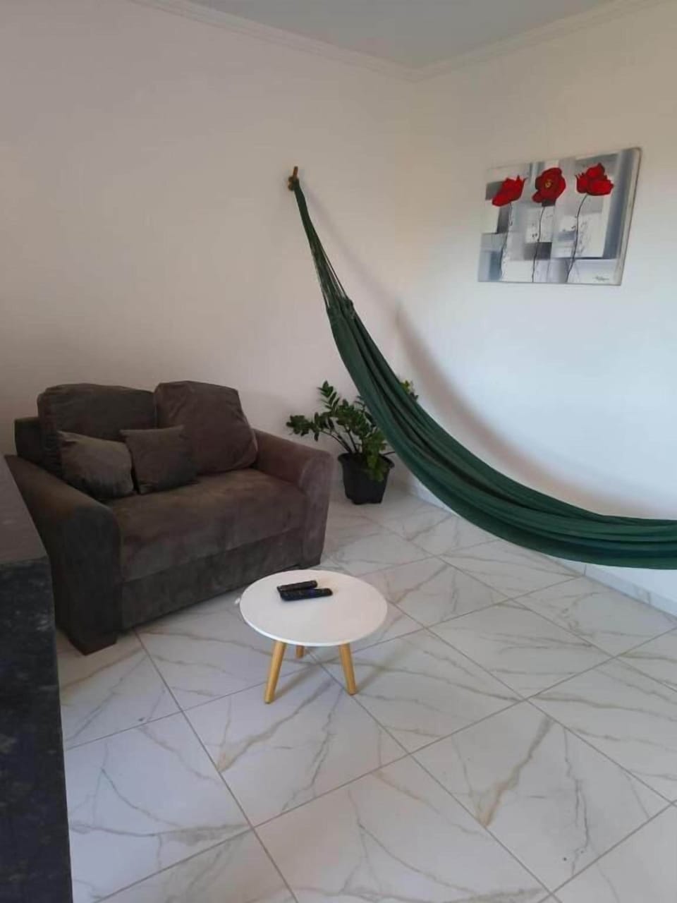 Apartment | Living area | TV