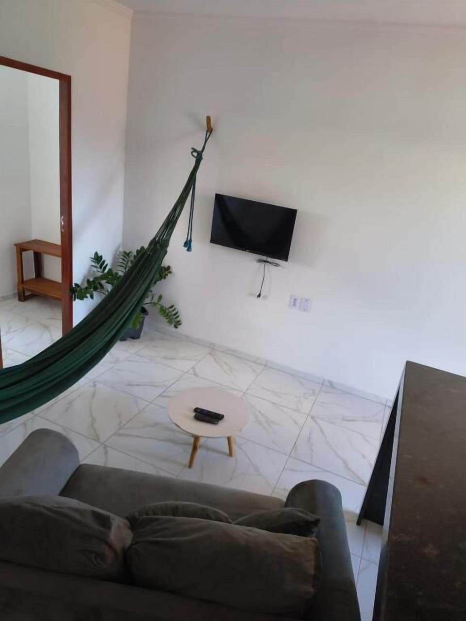 Apartment | Living area | TV