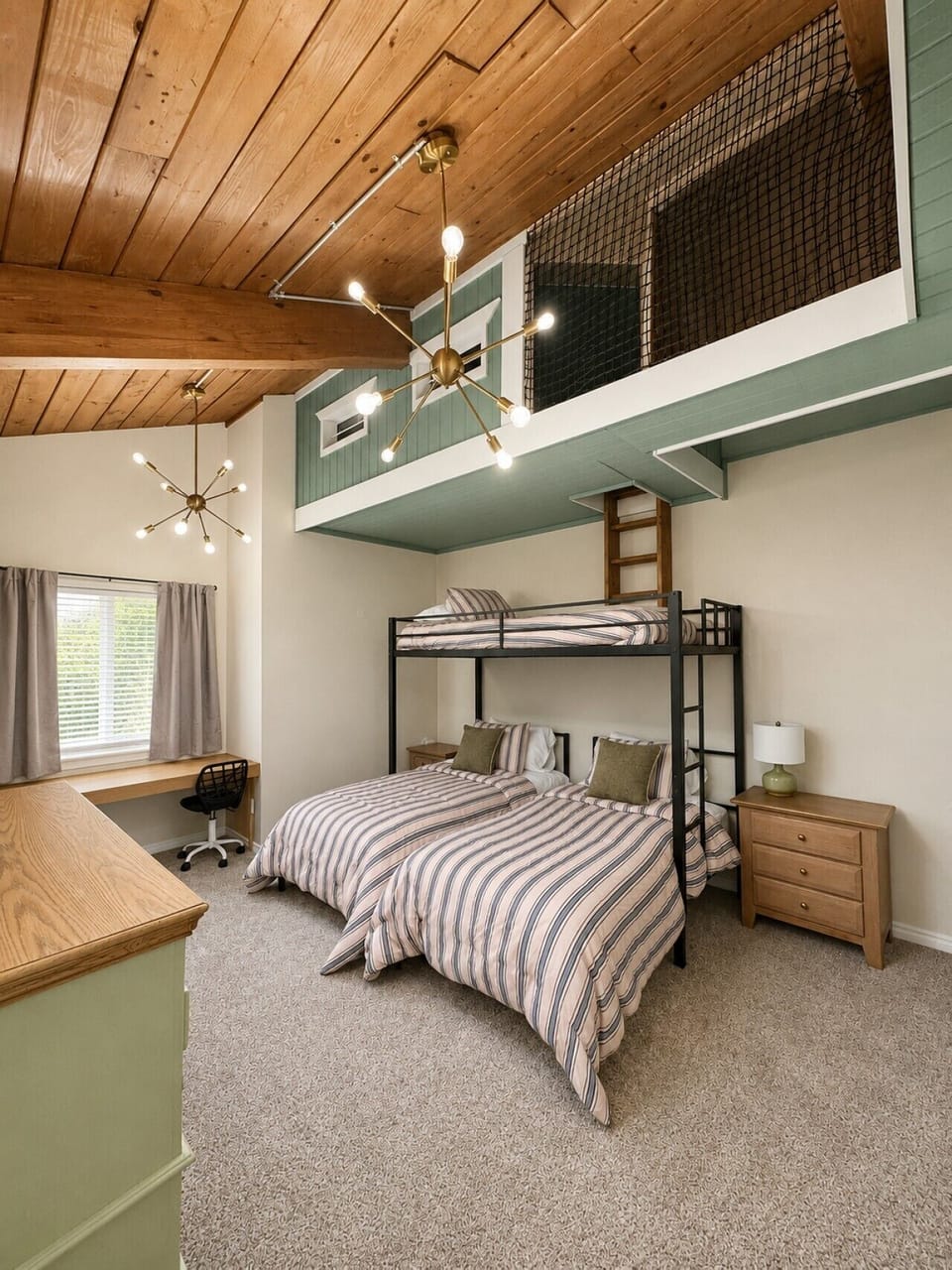 Kids` fort room: three twin beds