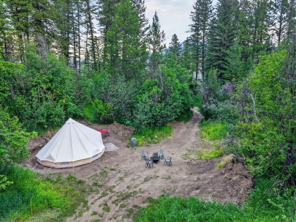 20-web-or-mls-Marcy Curr 1158 Snake River Rd 030