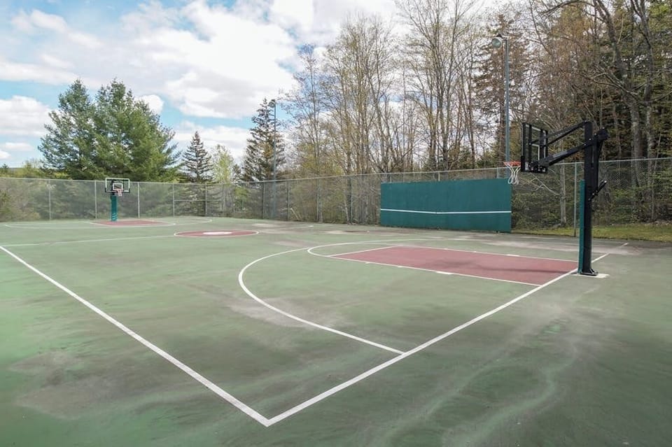 Sport court