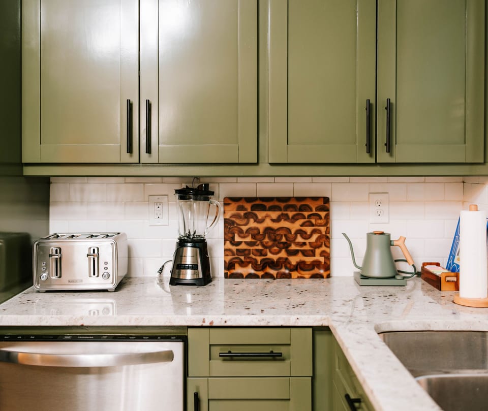 Every tool you need, right where you need it. Blender, toaster, electric kettle, and more — the kitchen at Soulfull House ATL comes fully loaded for whatever you're cooking up. 🍳