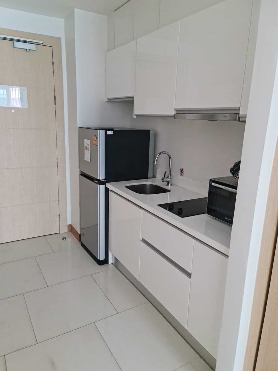 Beachfront A405 Seaview Studio Rawai Phuket (9983)