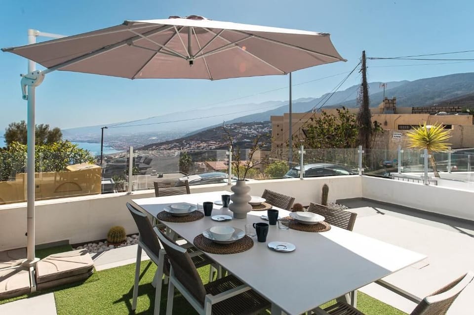 Luxury House, Patio, Garden View | Terrace/patio
