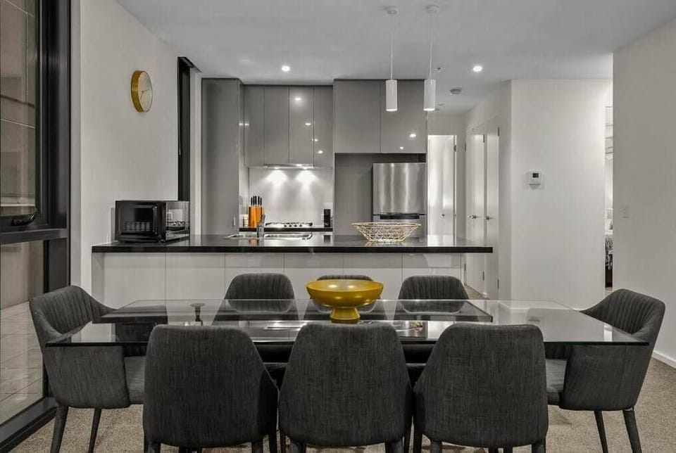 Deluxe Apartment, Balcony | In-room dining