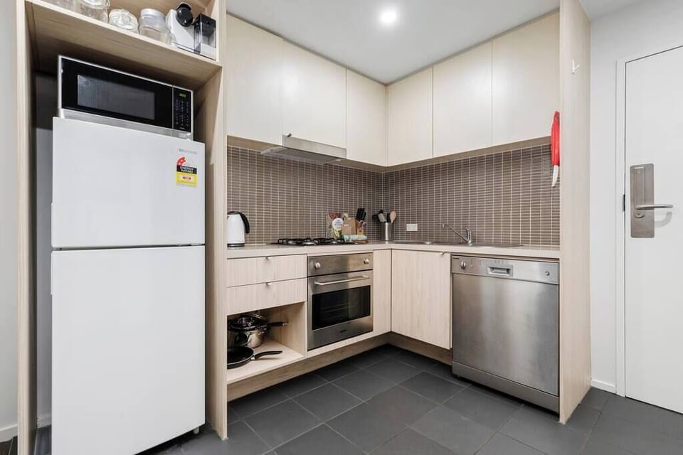 A fully equipped kitchen for the most capable chef