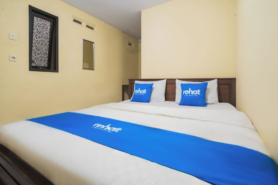 Deluxe Double Room | Desk, free WiFi