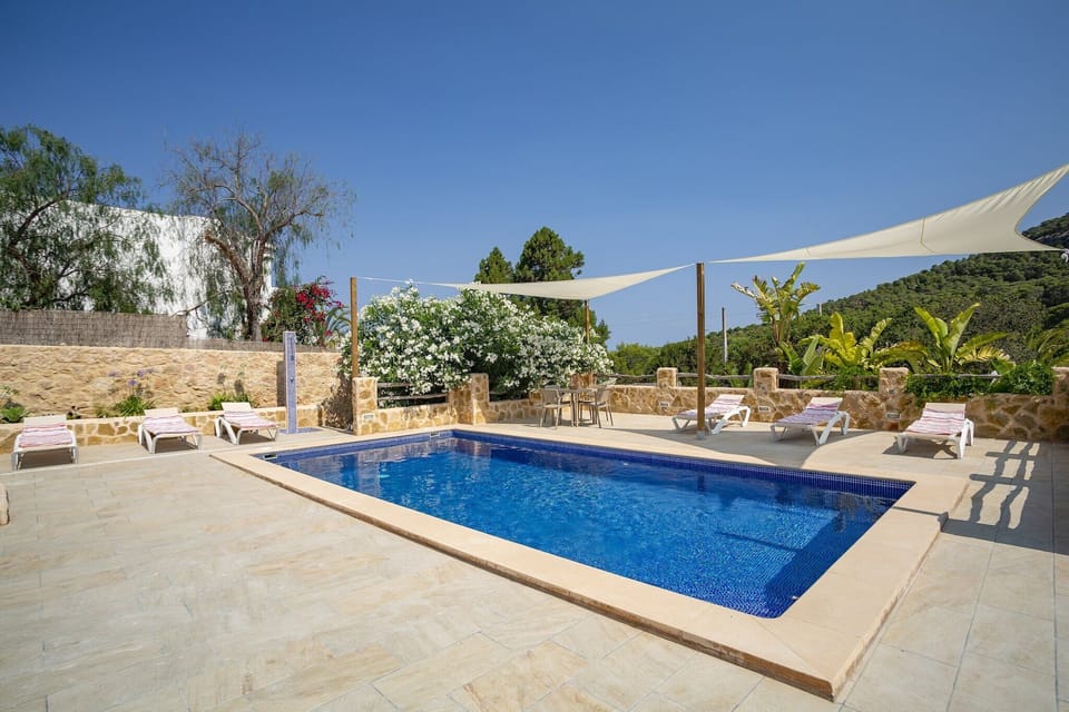 Holiday Home Swimming Pool