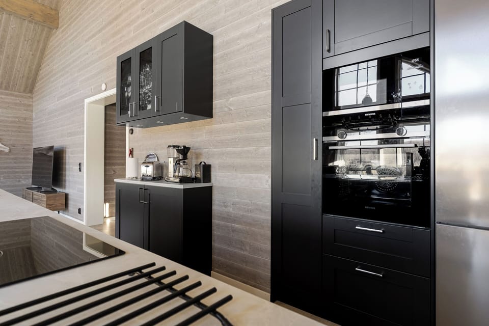 Cabin, 4 Bedrooms, Non Smoking, Pets Not Allowed | Private kitchen