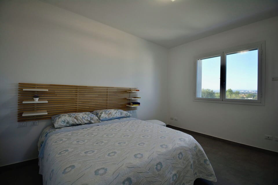 Autumn, Bedroom, Spring, Summer