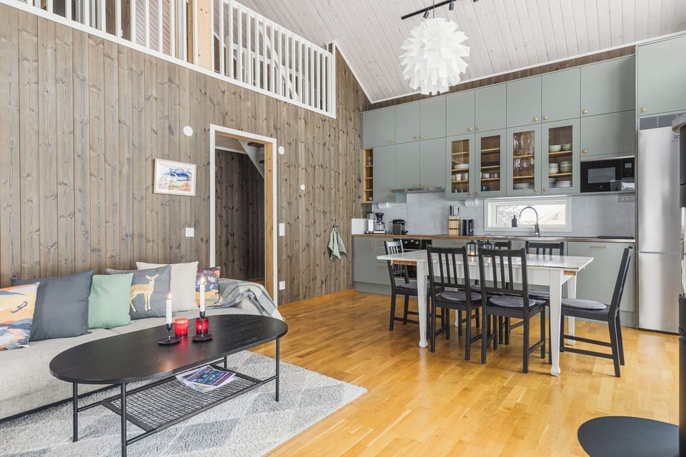 Cabin, 4 Bedrooms, Pets Not Allowed, Mountain View | Interior