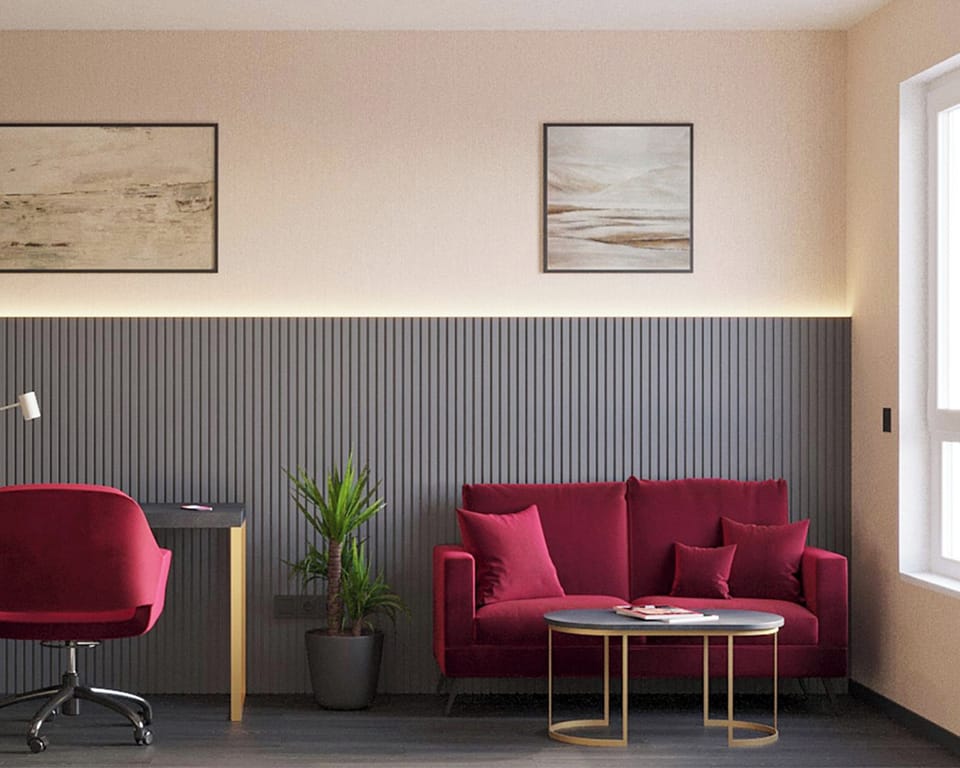 Deluxe Double Room | Minibar, in-room safe, desk, laptop workspace