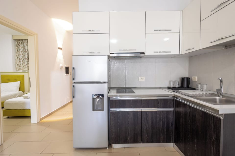 Standard Apartment, 2 Bedrooms, Sea Facing | Private kitchen | Full-size fridge