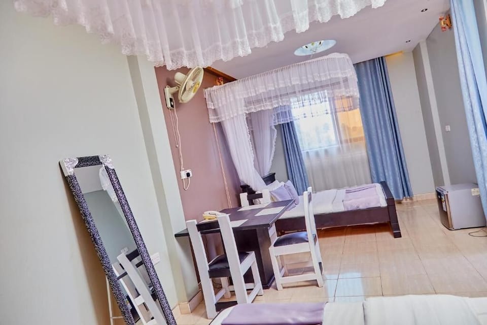 Deluxe Single Room, Balcony, River View | Free WiFi