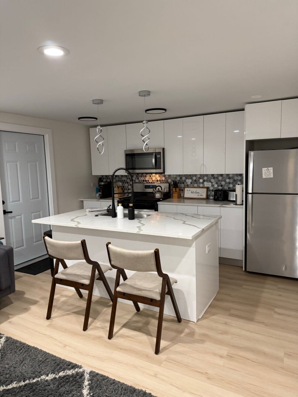 Full equipped kitchen