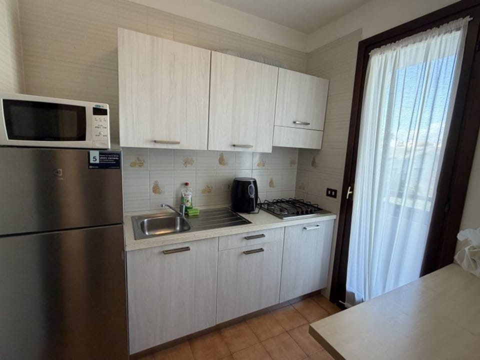 Apartment, 2 Bedrooms, Terrace | Interior