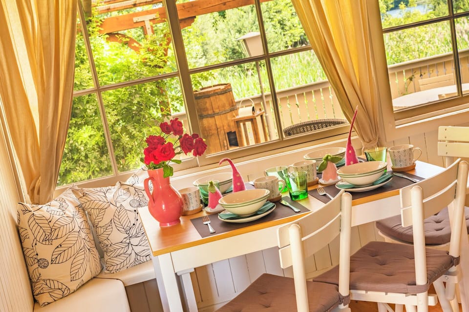 Apartment | Dining