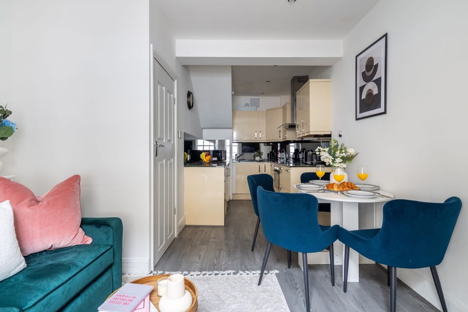 City Apartment, 2 Bedrooms, Non Smoking | Interior