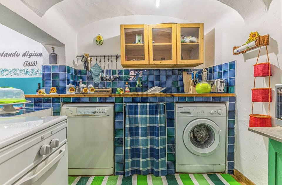 House, Mountain View | Private kitchenette
