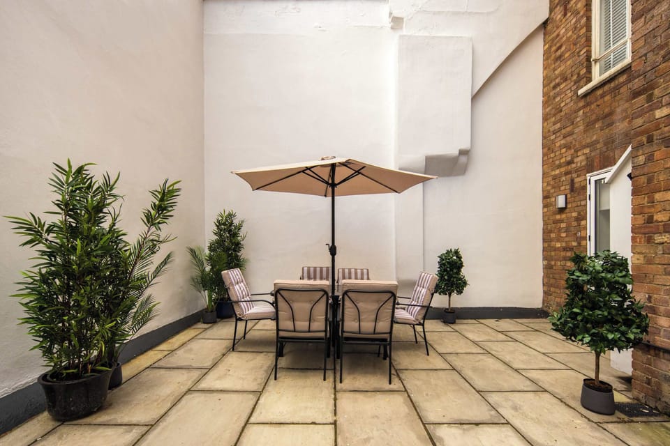 Garden / Terrace