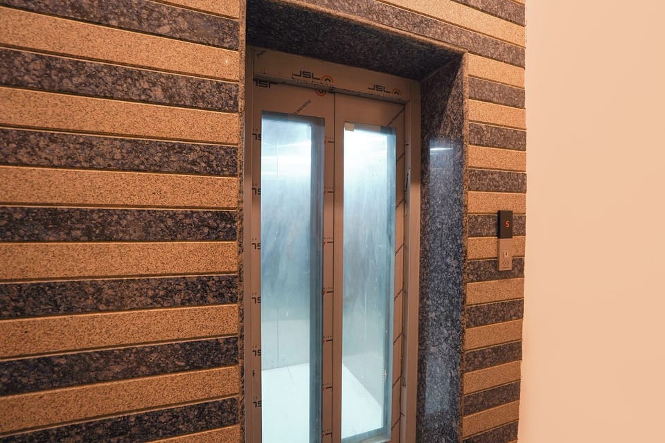 Elevator