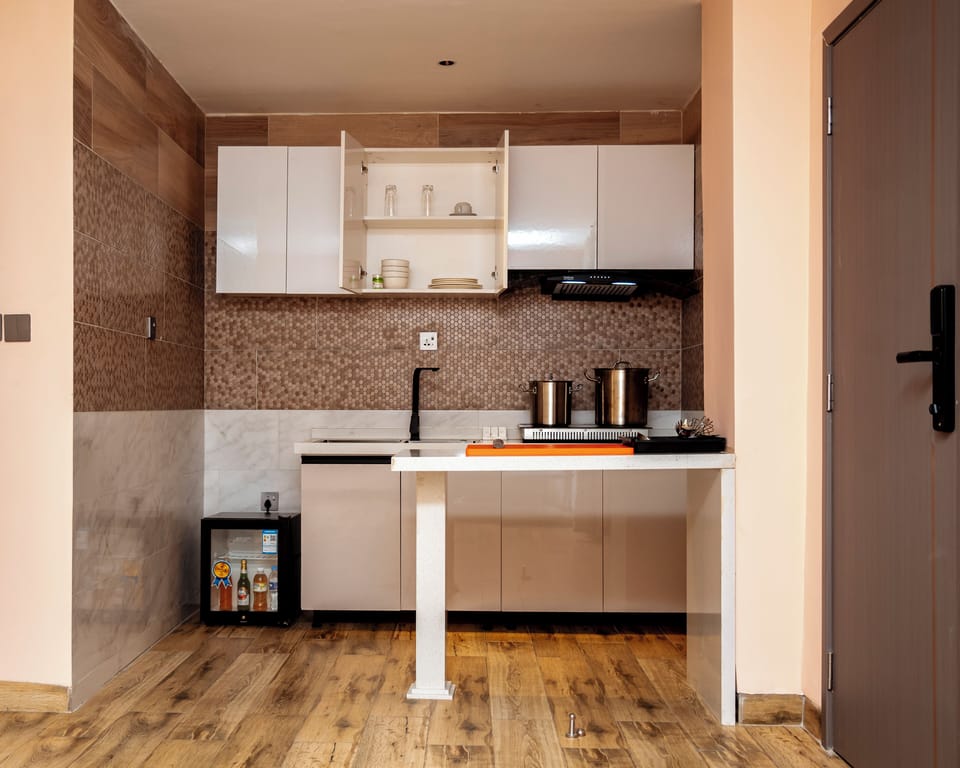 Comfort Apartment, City View | Private kitchen