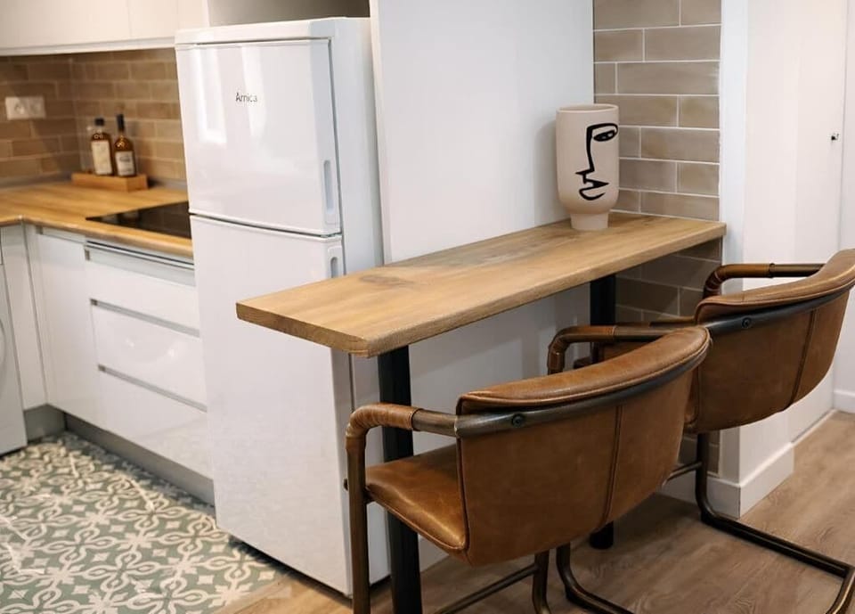 Electric kettle, dining tables