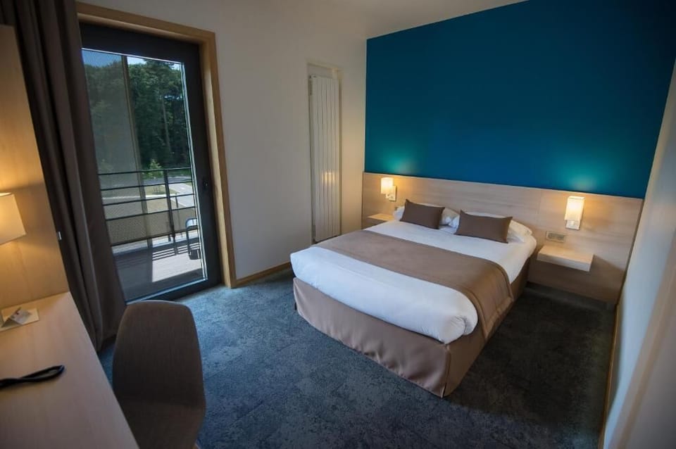 Comfort Double Room, Garden View | Desk, laptop workspace, soundproofing, free WiFi