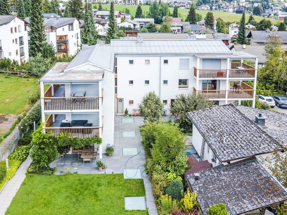 Residential Area, Neighbourhood, Apartment, Urban Design, Human Settlement, Garden, Condominium, Landscaping, Estate, Yard