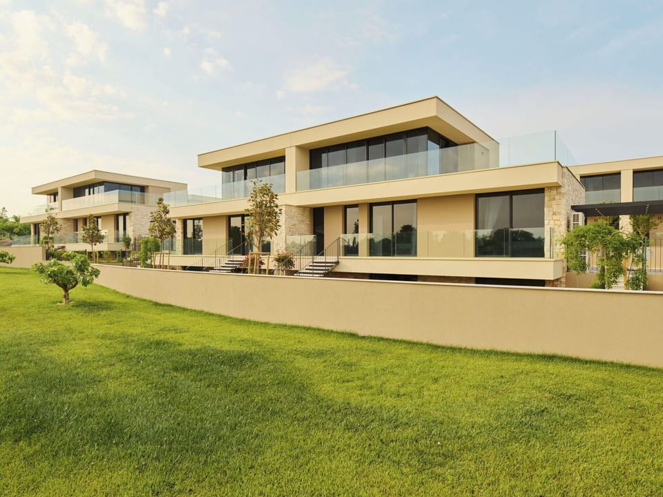 Apartment, Balcony, Coast, Hotel, Resort, Seaside Resort, Resort Town, Bay, Penthouse Apartment