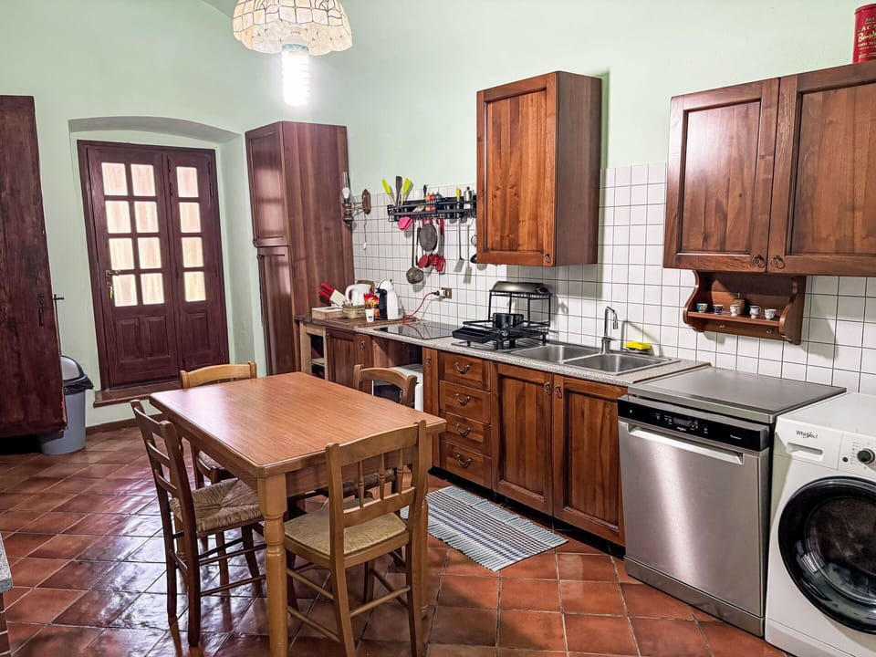 Apartment, Balcony, Coast, Hotel, Resort, Seaside Resort, Resort Town, Bay, Penthouse Apartment
