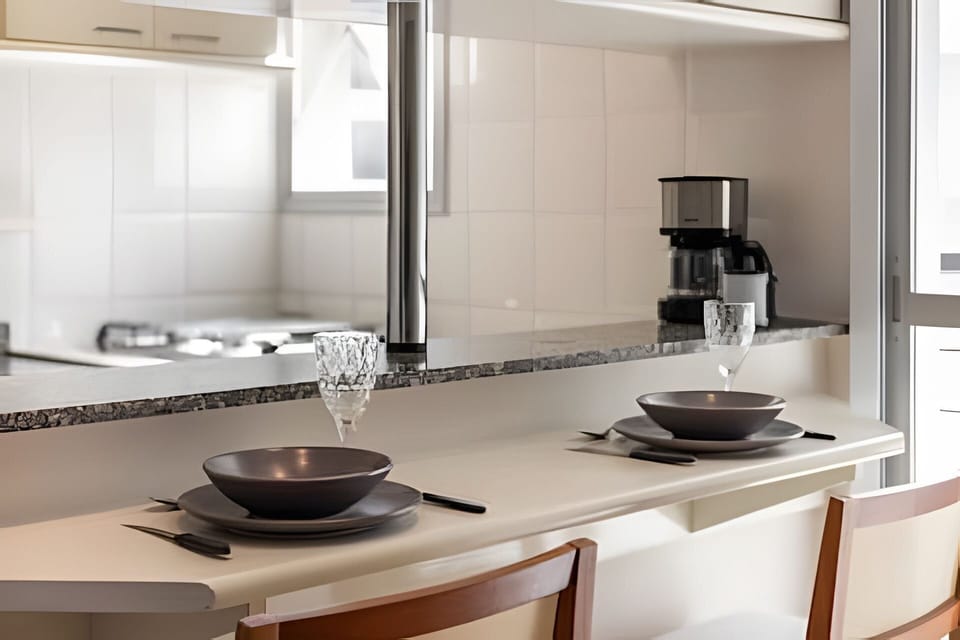 Superior Apartment | Private kitchen | Coffee/tea maker, microwave, stovetop, blender