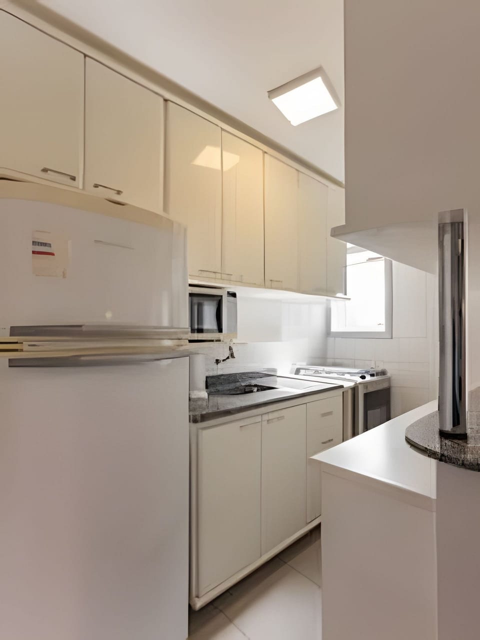 Superior Apartment | Private kitchen | Coffee/tea maker, microwave, stovetop, blender