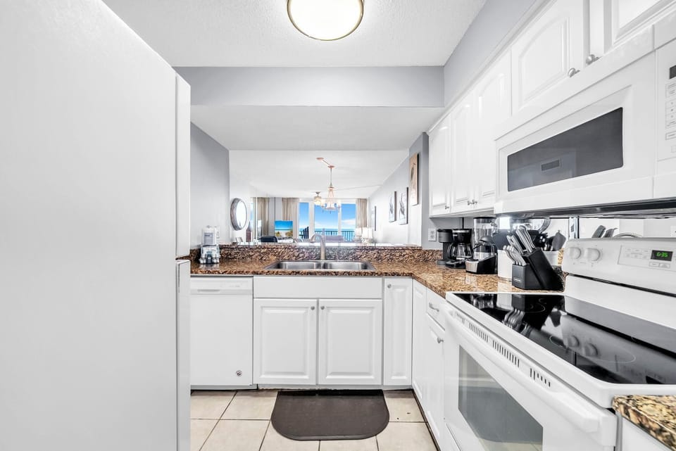 Condo, Multiple Beds (Dunes of Panama 802E) | Private kitchen