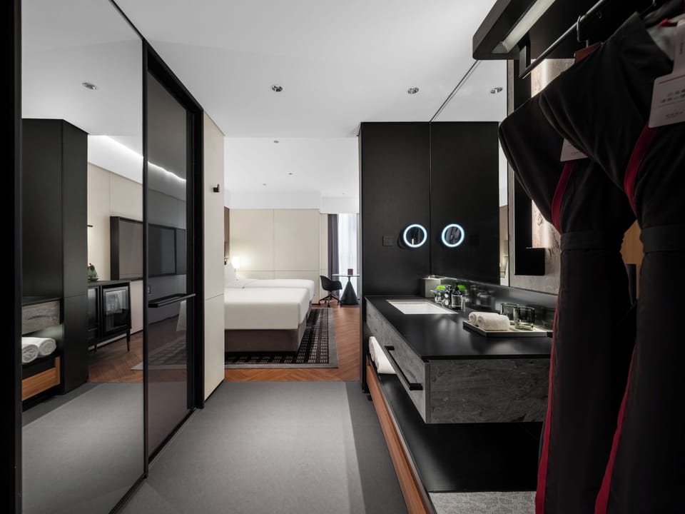 Standard Twin Room, City View | Premium bedding, down comforters, memory foam beds, minibar (free items)
