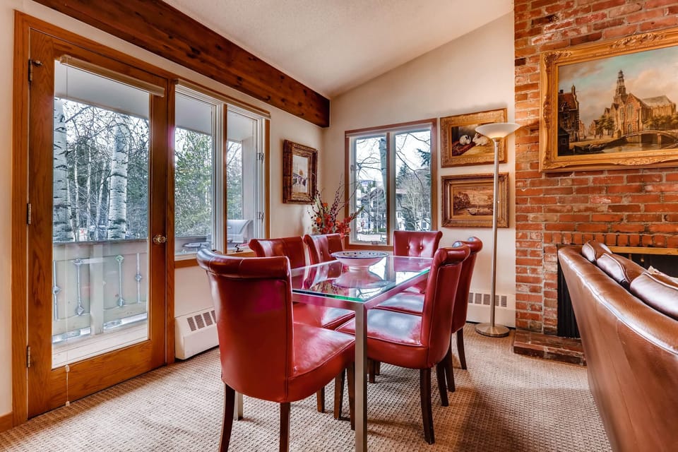 Condo, Multiple Beds (Vail Trails East 6, 2BD + Loft Condo ) | Dining