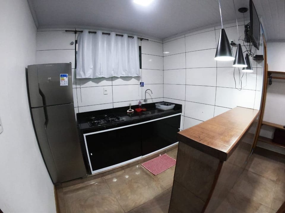 Family Studio | Private kitchen | Fridge, stovetop, cookware/dishes/utensils