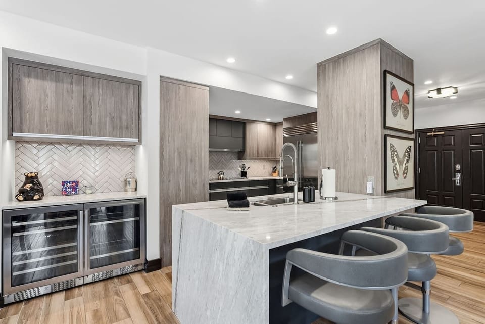 High end kitchen with bar seating