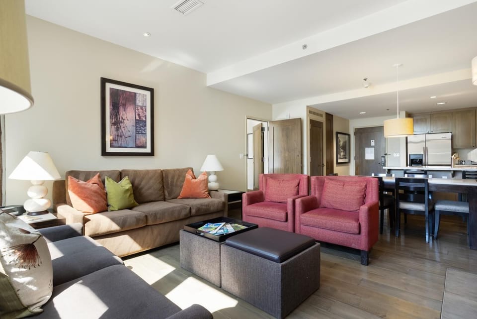 Condo, Multiple Beds (Riverfront Resort & Spa 421, 2BD Cond) | Living area