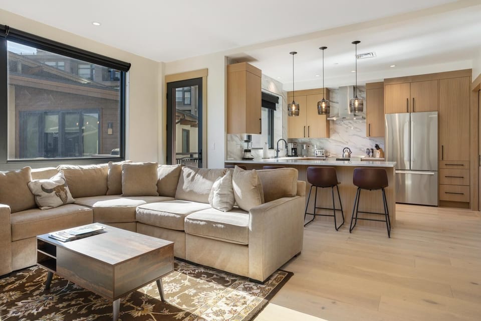 Condo, Multiple Beds (One Riverfront 106, 2BD Townhome with) | Living area