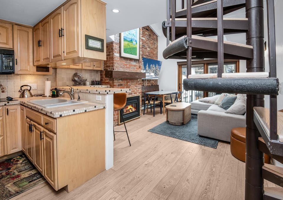 Condo, Multiple Beds (Wall Street 307, 1BD + Loft Condo in ) | Interior