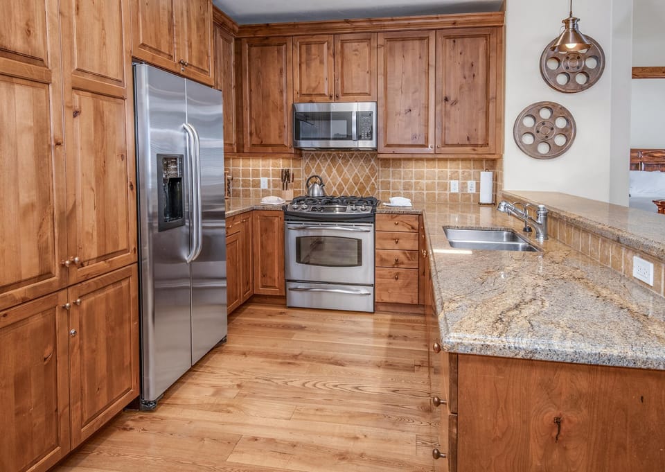 Condo, Multiple Beds, Mountain View (Beaver Creek Landing A204, 3BD 3.5BA ) | Private kitchen | Full-size fridge, microwave, oven, dishwasher