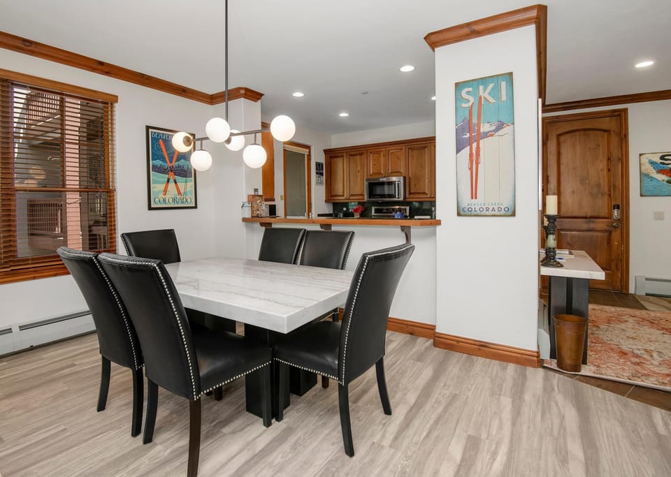 House, 2 Queen Beds (Brookside Townhome 201,  3BD in Avon ) | Dining