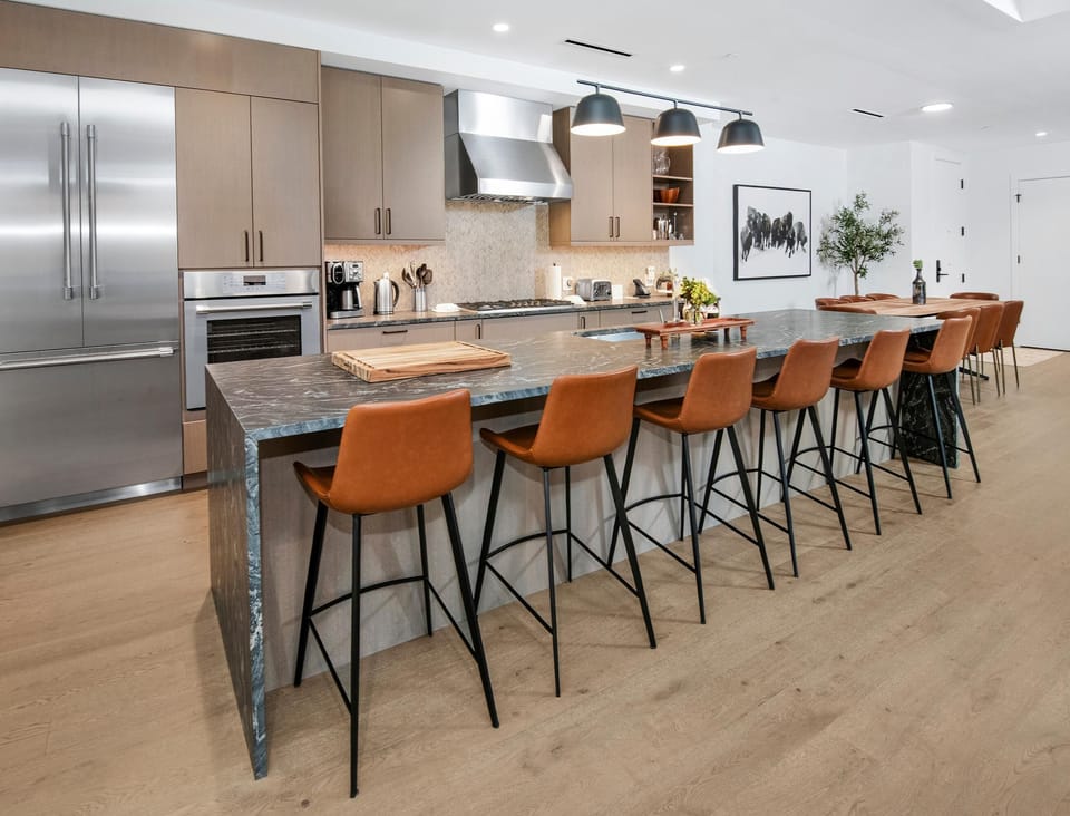 Condo, Multiple Beds (Frontgate 305, 3 BD Condo in Avon wit) | Private kitchen
